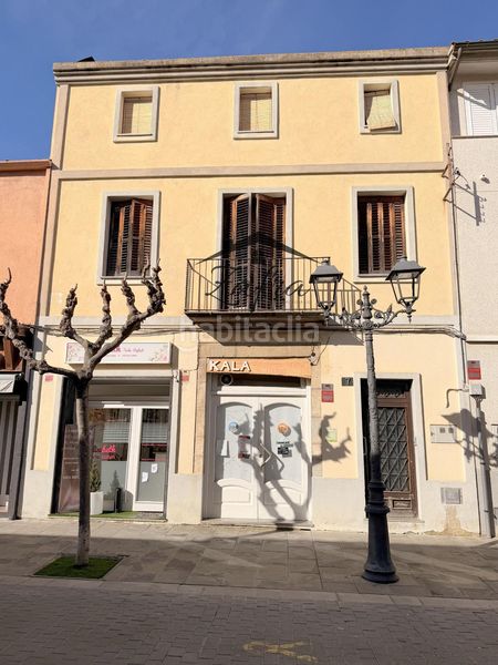 Foto ed77f241-464f-4af3-bd4f-100da111a2e2. Casa adossada amb calefacció aparcament a Centre Vidreres
