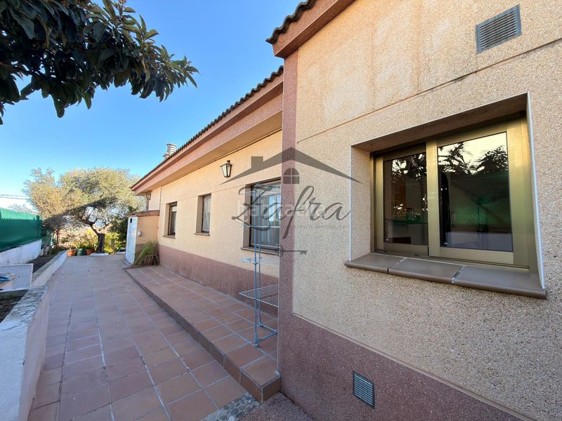 Foto 06f34332-1eaf-4629-9a2a-2c2c161e649a. Casa amb calefacció aparcament piscina a Residencial Park Maçanet de la Selva