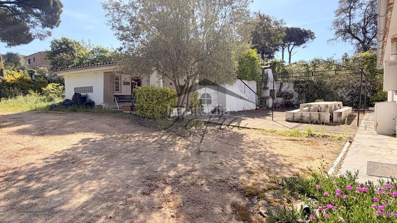 Foto ee77699c-3e9a-46de-a7fd-4671427fed67. Casa amb calefacció aparcament piscina a Montbarbat Maçanet de la Selva