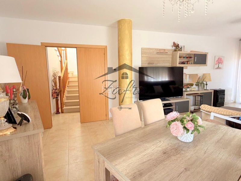 Foto d75f509e-6c2d-4f48-89ec-5a48bd960259. Casa amb aparcament piscina a Terrafortuna - Puig Ventós Vidreres