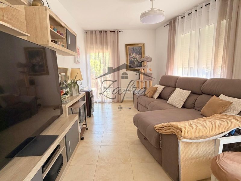Foto f43f22cc-ffa1-4010-852f-1f6dd745dc13. Casa amb aparcament piscina a Terrafortuna - Puig Ventós Vidreres