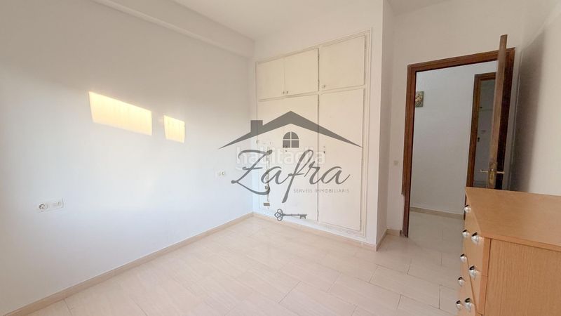 Foto 07119729-1f14-46cb-b521-35f04b0857b1. Casa amb calefacció aparcament a Centre Vidreres