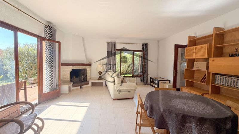 Foto 94e886ef-2e83-443f-b3c2-4f8663030d6e. Casa amb calefacció aparcament a Centre Vidreres