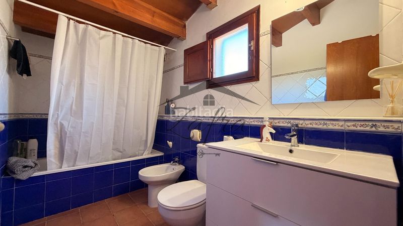 Foto 2da5d5d1-36e4-499d-b237-e455e38ae33c. Casa amb aparcament piscina a Caldes de Malavella