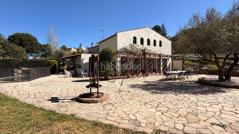 Foto 6732032f-dec5-4287-856b-3318de9d2b34. Casa amb aparcament piscina a Caldes de Malavella