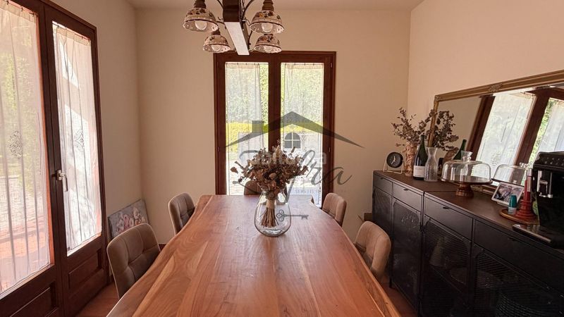 Foto 9169c1a5-ba6f-4f41-8148-0af46820dfeb. Casa amb aparcament piscina a Caldes de Malavella