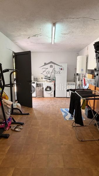 Foto a95ee40f-e716-4697-885b-2704a72fbfd0. Casa amb aparcament piscina a Caldes de Malavella