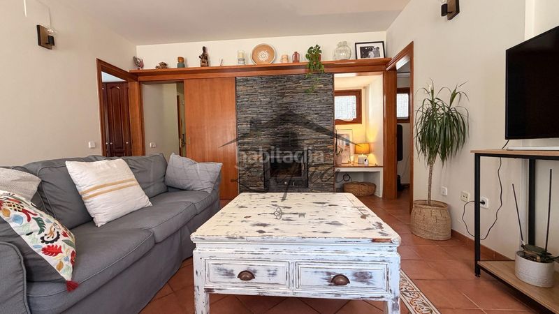 Foto fb61db0f-ec00-4af9-ad27-01ab7c7d777e. Casa amb aparcament piscina a Caldes de Malavella