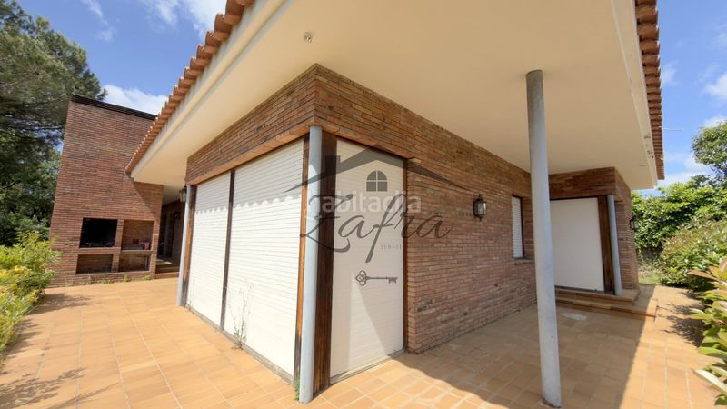 Foto 3f9d595c-cb85-4977-8460-40fa9b6c545d. Casa amb aparcament piscina a Caldes de Malavella