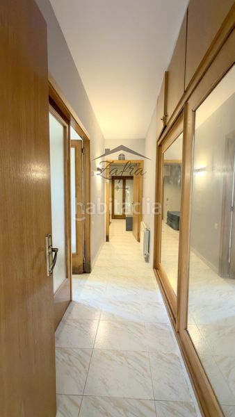 Foto a25c25e6-f57f-4ab1-bb67-a321c7ebd30d. Casa amb aparcament piscina a Caldes de Malavella