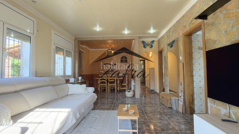 Foto 03985285-aafd-4335-9d0b-816e42d1d68a. Casa amb calefacció aparcament a Aiguaviva Parc Vidreres