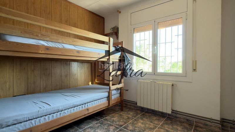 Foto 3931e956-f723-4c33-a276-42d8cfef1db8. Casa amb calefacció aparcament a Aiguaviva Parc Vidreres