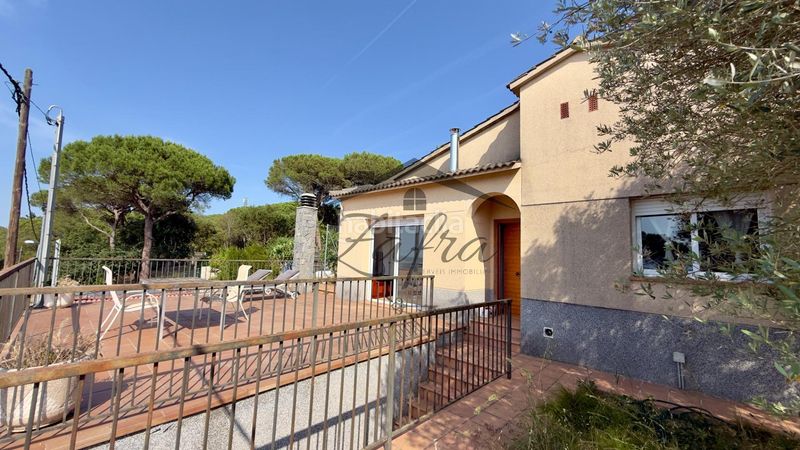Foto 4d5a1382-c7e5-4b43-afac-c3eb3fbb3ae9. Casa amb calefacció aparcament a Terrafortuna - Puig Ventós Vidreres