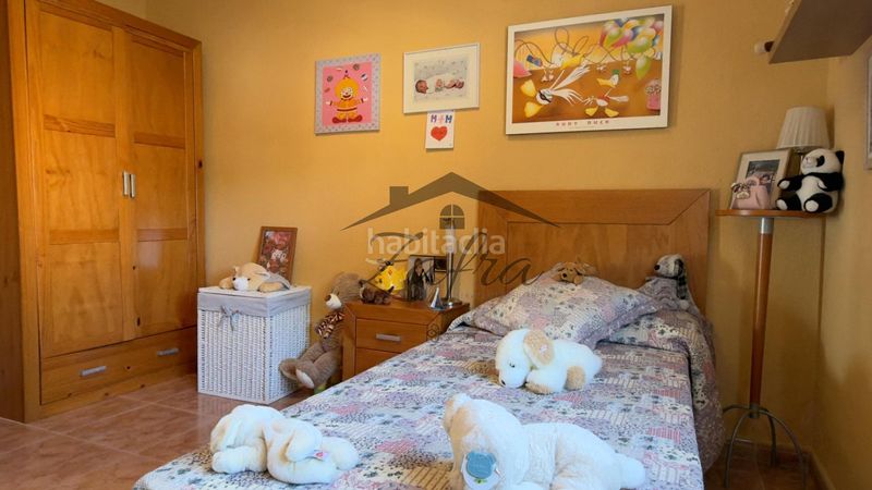 Foto fcd2534e-52af-4825-84fd-aae249878012. Casa amb calefacció aparcament piscina a Centre Vidreres