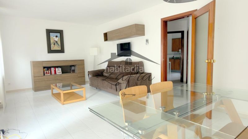 Foto a98dba0e-a18c-4389-a07e-a78e15780885. Casa adossada amb calefacció aparcament a Fontajau - Sant Ponç Girona