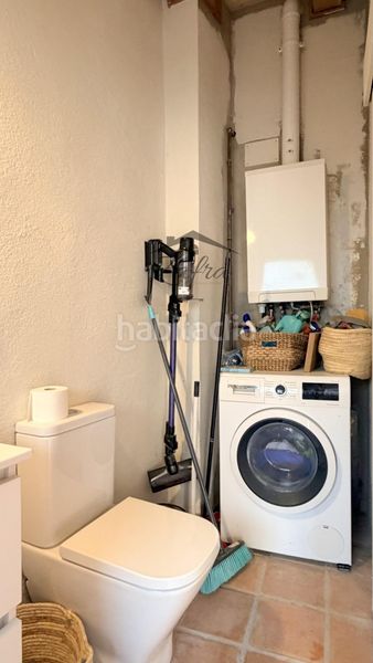 Foto 8a0d12a8-421b-480e-a537-9954b46f3239. Casa adossada amb calefacció a Llagostera