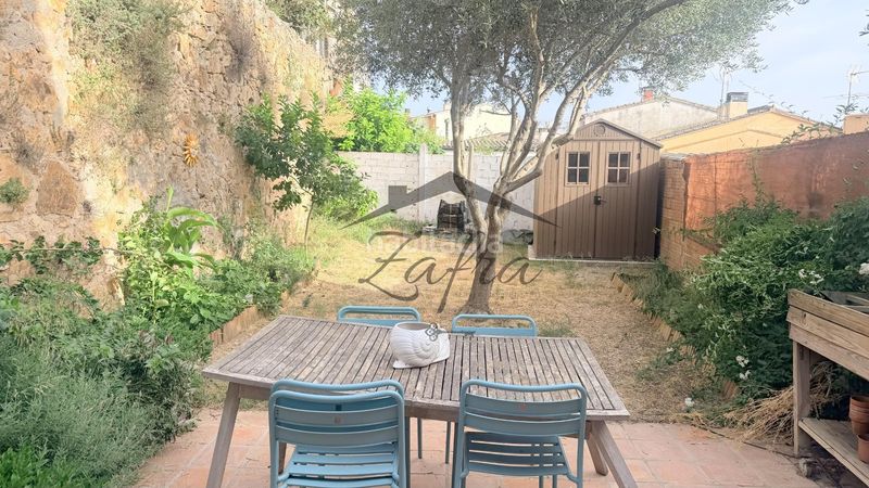 Foto dd6ad6d9-c052-4c5b-befe-4a03dfac8627. Casa adossada amb calefacció a Llagostera