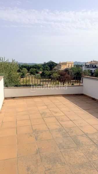 Foto bde2f4d0-4056-4957-b550-428a1bee484c. Casa adossada amb calefacció a Llagostera