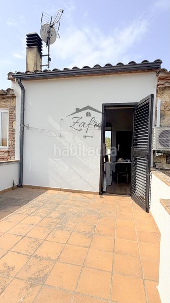 Foto fe02e5d8-0117-4c86-af5f-759fb8e115ee. Casa adossada amb calefacció a Llagostera