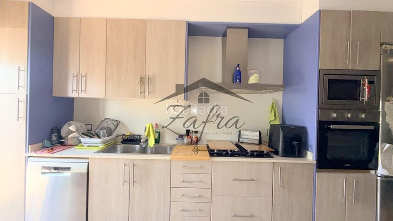 Foto ff4253a2-bd30-49f9-99cc-5c2d2c661561. Casa adossada amb calefacció a Llagostera