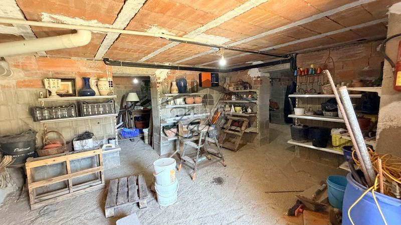 Foto b3b7f4b7-6f71-4666-8e0e-cfdcb4fc44ef. Casa amb calefacció a Caldes de Malavella