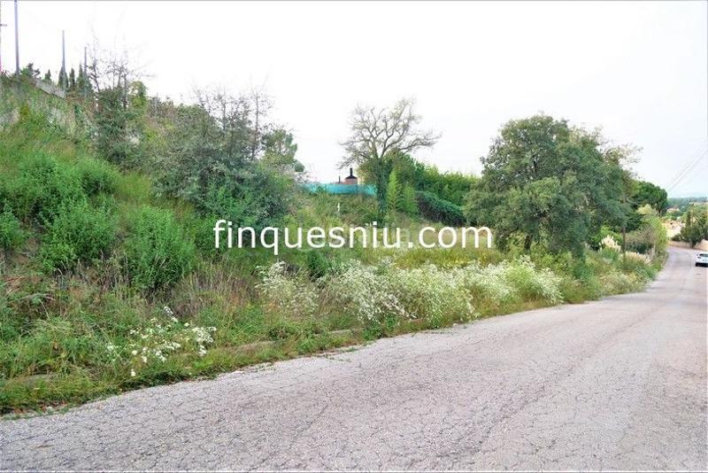 Foto 5ea18ab7-60cc-4b52-9c98-7f081945aea3. Terrain résidentiel dans Montbarbat Maçanet de la Selva