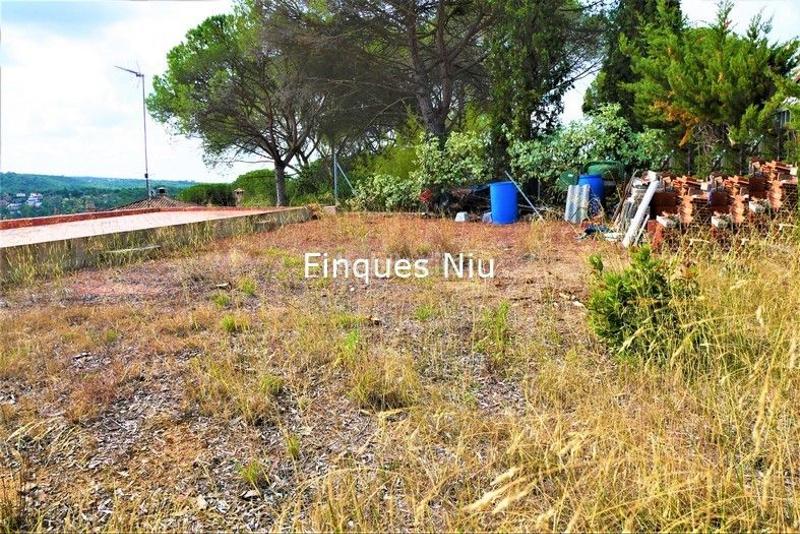 Foto b9291152-8b89-45e3-8860-e4c6e1e32ee3. Terrain résidentiel dans avinguda arbres 159 dans Residencial Park Maçanet de la Selva