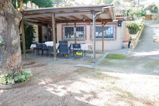 Haus in Carrer gerani 5. Bonita casa prefabrica con anexo hecho vivienda