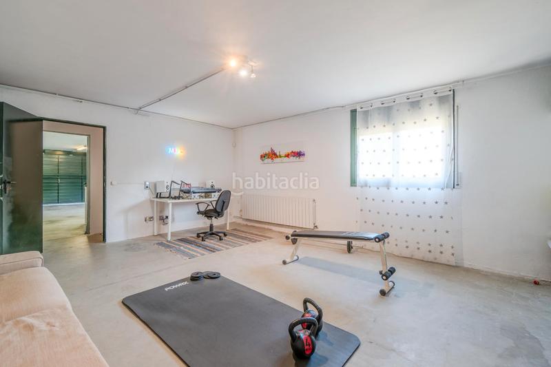 Foto ebf699f4-beaf-4d27-b571-5308bea05e49. Chalet casa en les comes/ en Sils