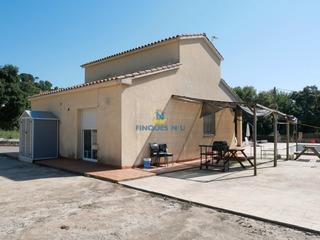 Xalet a Carrer alamo 28. Preciosa casa en venta en can fornaca, riudarenes
