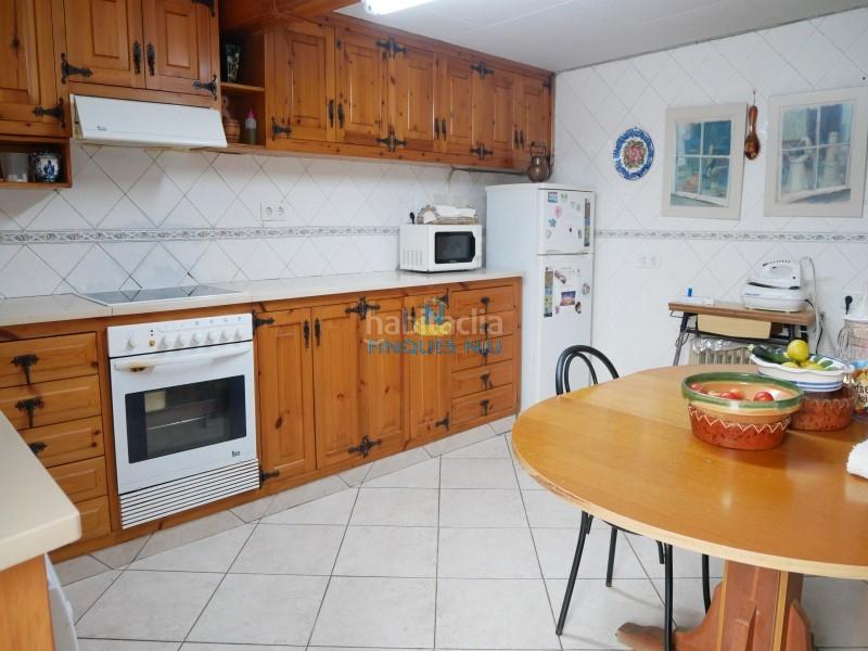 Foto c751c53f-424e-4ec8-98fd-3fb4e9decd76. Chalet en carrer del freixe 5 te gustaría vivir en una masiá con la comodidad de tenerlo todo a mano, pues esta es tu oportunidad. en Sils