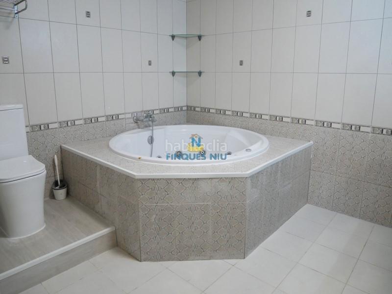 Foto 211a3d6c-bade-4391-a8f7-7451f309b94a. Casa a carrer tulipà 4 a Aiguaviva Parc Vidreres