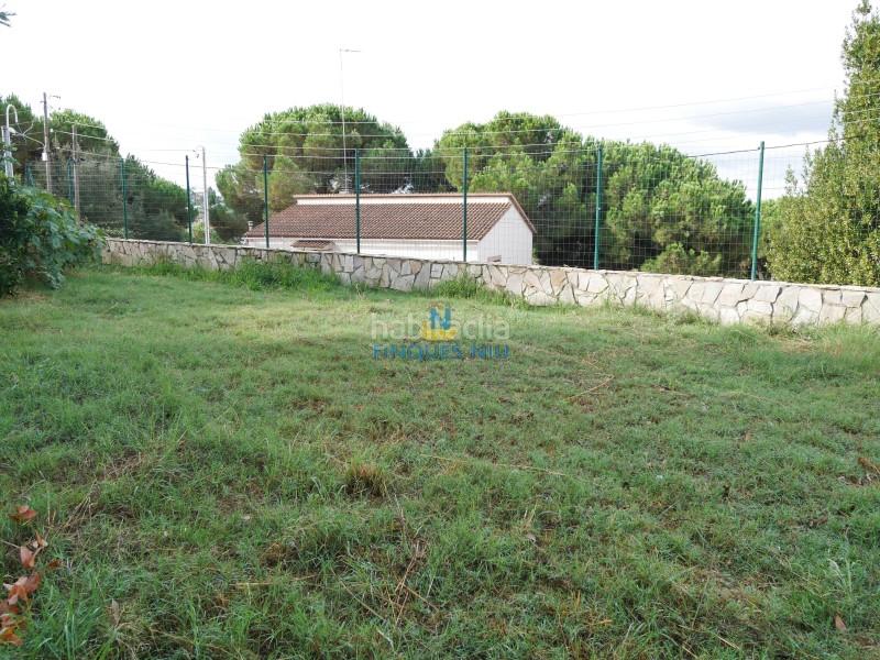 Foto 3d91e7a2-673b-4b9e-b8e6-997942b5dde1. Casa a carrer tulipà 4 a Aiguaviva Parc Vidreres