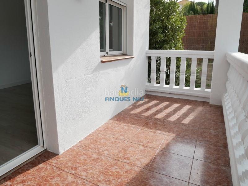 Foto 65c7d77d-e987-4600-b308-c3f72d6b8ec2. Casa a carrer tulipà 4 a Aiguaviva Parc Vidreres