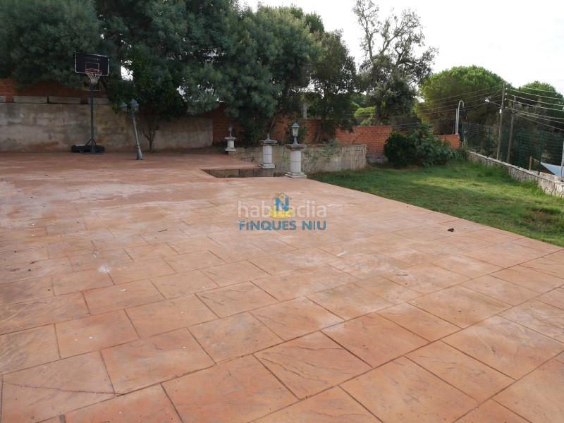 Foto 7187899e-2a81-46f9-b19c-24fc33a3a594. Casa a carrer tulipà 4 a Aiguaviva Parc Vidreres