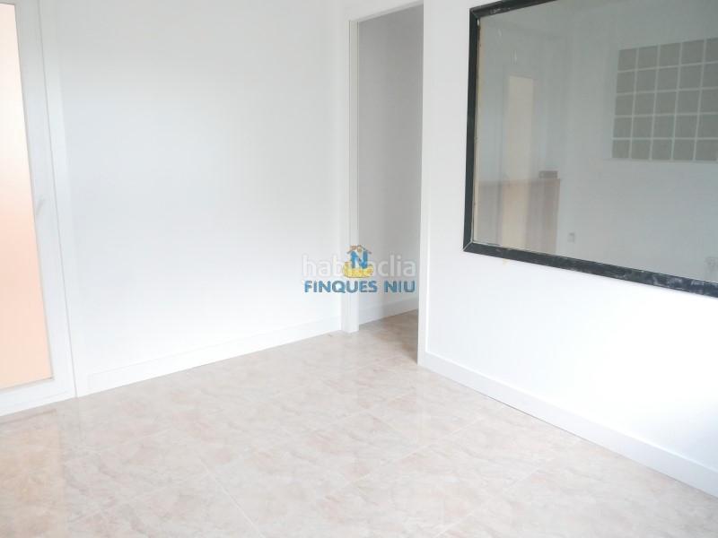 Foto 7cac27cf-4352-42ee-bac3-4d85f9900c3a. Casa a carrer tulipà 4 a Aiguaviva Parc Vidreres