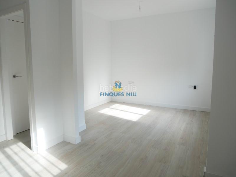 Foto ad1eaa64-c321-4e56-94fe-364908150066. Casa a carrer tulipà 4 a Aiguaviva Parc Vidreres