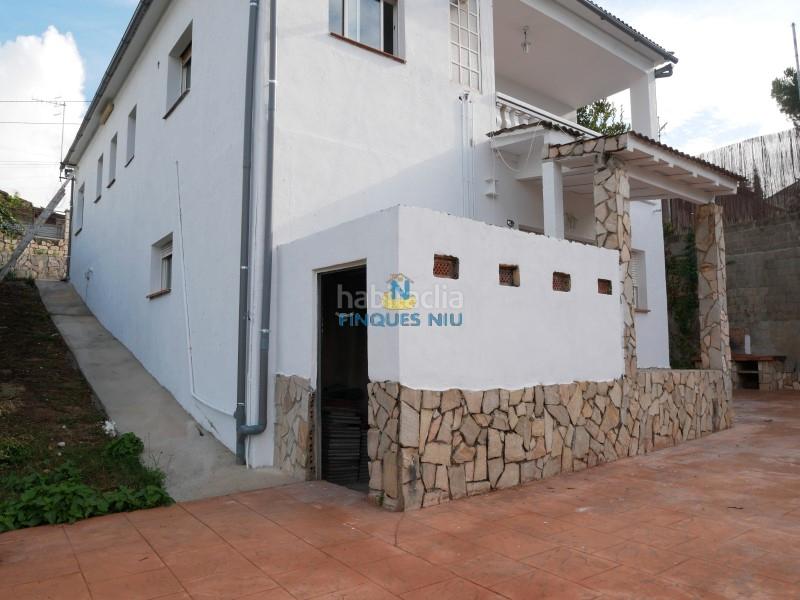 Foto ec736d1a-5da4-45a0-8b63-771070910c51. Casa a carrer tulipà 4 a Aiguaviva Parc Vidreres