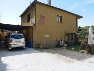 Xalet  Carrer ripollès. Casa en venta en maçanet de la selva.