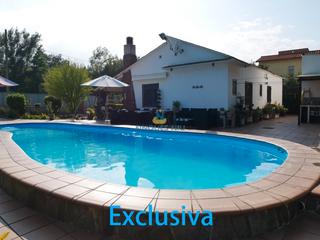 Casa  Carrer de rocacorba 62. Casa con licencia turística. tu refugio privado en una sola plan
