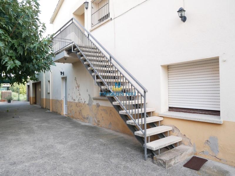 Foto 096c6bf5-6b45-4b68-8446-283eab86829b. Xalet amb xemeneia aparcament a Maçanet de la Selva poble Maçanet de la Selva