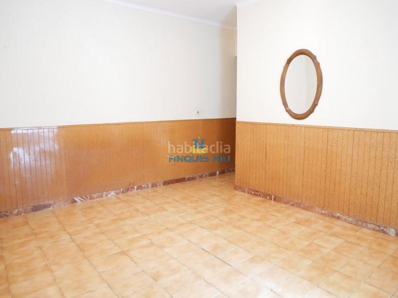 Foto a34fd3f5-c758-40f7-9d75-d9a78c7ecbff. Xalet amb xemeneia aparcament a Maçanet de la Selva poble Maçanet de la Selva