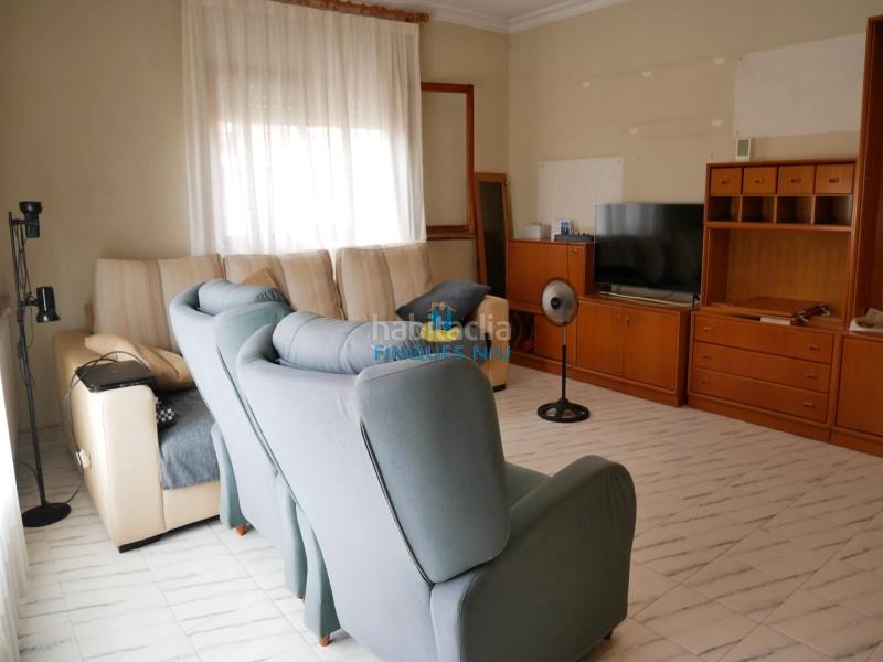 Foto a4029466-b7b9-4689-a853-2ddaa043592e. Xalet amb xemeneia aparcament a Maçanet de la Selva poble Maçanet de la Selva