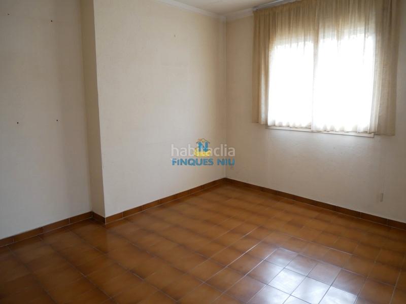 Foto f4734d0a-723c-4d79-bb2a-c813117a4d99. Xalet amb xemeneia aparcament a Maçanet de la Selva poble Maçanet de la Selva