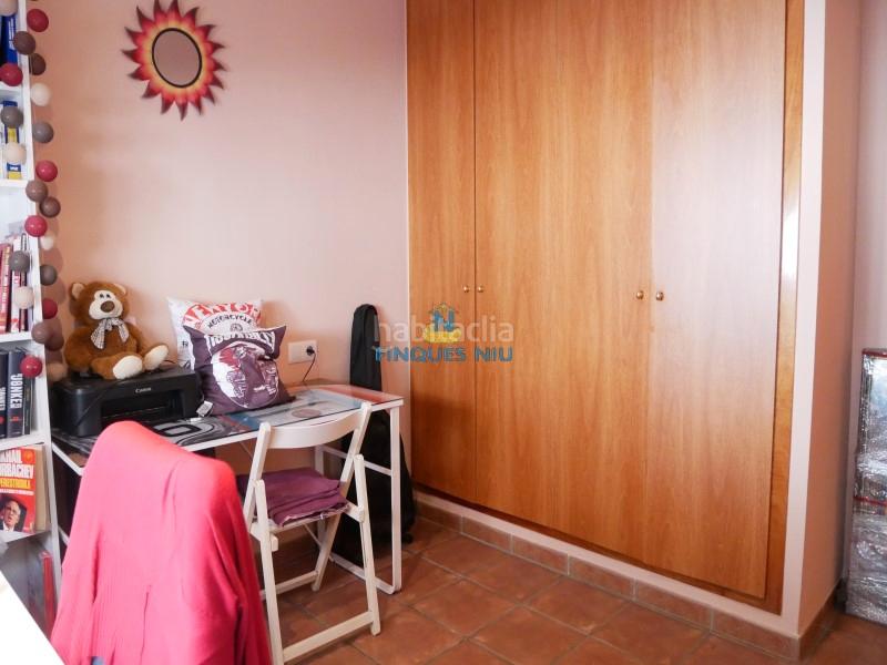 Foto 56f03584-b961-4ffd-978c-1a36d758618a. Chalet avec cheminée chauffage parking piscine dans Vidreres