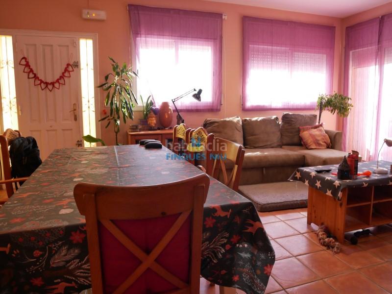 Foto beb0be35-08ba-400c-ad7c-a94531d28231. Chalet avec cheminée chauffage parking piscine dans Vidreres