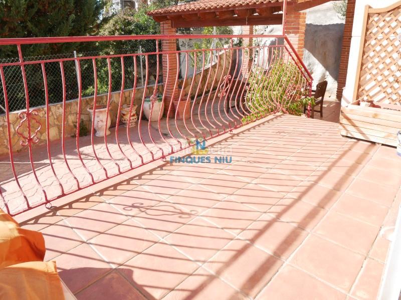 Foto e2c564d1-9dca-4573-9e4f-189476276f14. Chalet avec cheminée chauffage parking piscine dans Vidreres