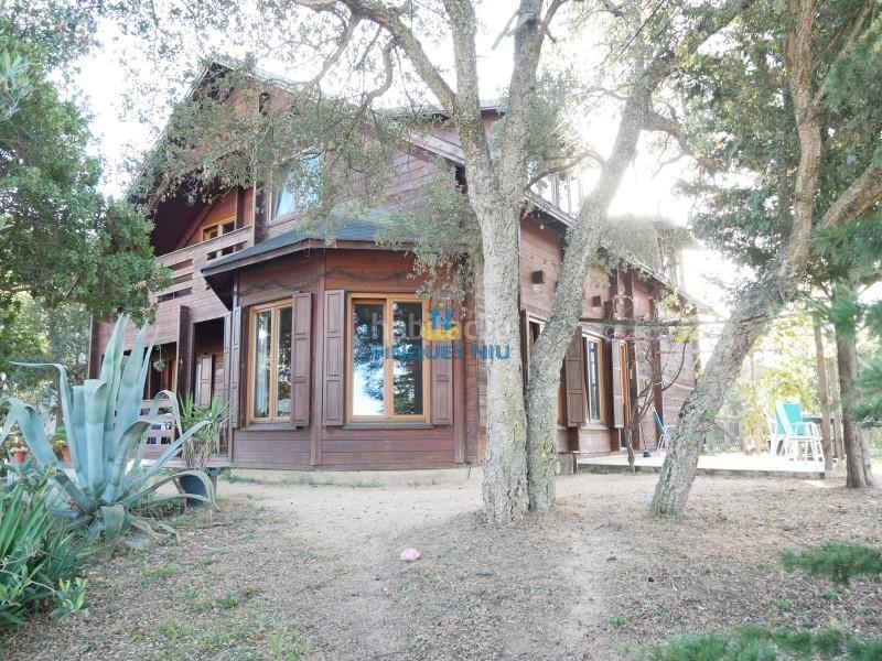 Foto 95d7cd2b-0962-40f2-bad8-17aa776949a7. Chalet avec parking piscine dans Sils