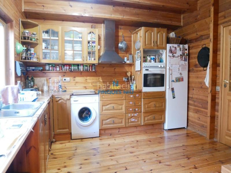 Foto d42f57c6-7c6c-4169-965b-3df568c69147. Chalet avec parking piscine dans Sils