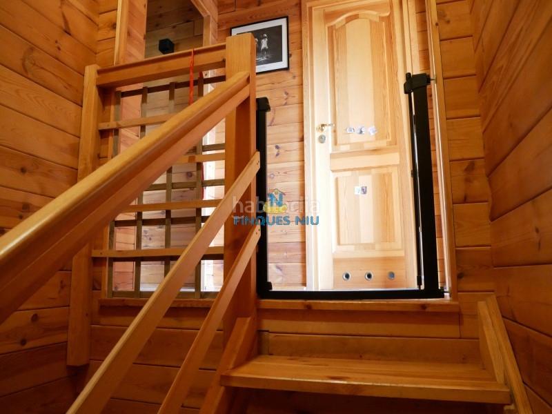 Foto e521c436-545f-4c97-adaa-6548b4a914cc. Chalet avec parking piscine dans Sils